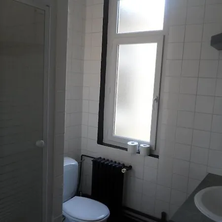 Chopin Otel 2*